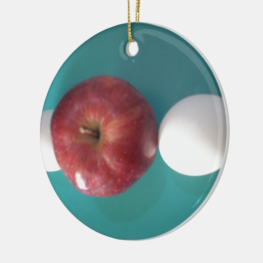 パイ用ツインエッグ赤りんご.JPG セラミックオーナメント (左)