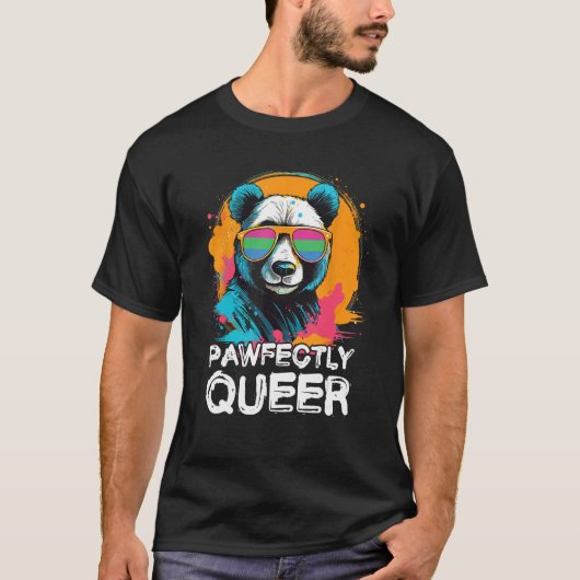 パウェット同性愛者サングラスポリセクシャル付きパンダ Tシャツ (正面)