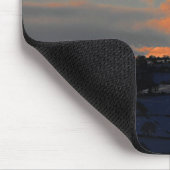 パウシス、ニュータウン上空の雪雲 マウスパッド (コーナー)