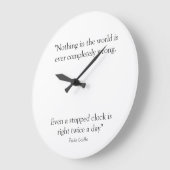 パウロ・コエーリョの引用文の円形の時計 ラージ壁時計 (傾斜)