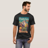 パキスタンの風景イラスト 旅行アート ヴィンテージ Tシャツ (正面フル)