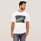 パキスタン、スカルドゥ地方 シャングリラ・ロッジ Tシャツ (正面フル)