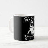パグあなた自身は行きます コーヒーマグカップ (正面左)