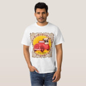 パグが車を運転するTシャツ Tシャツ (正面フル)
