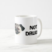 パグのない薬剤のマグ コーヒーマグカップ (正面右)