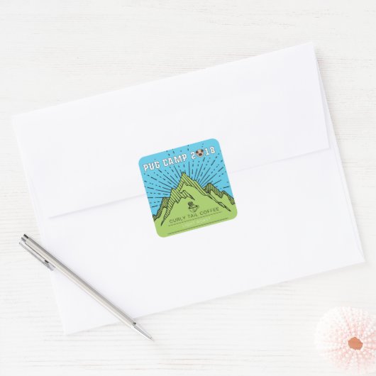 パグのキャンプ2018の巻き毛の尾コーヒーライトロースト スクエアシール (封筒)