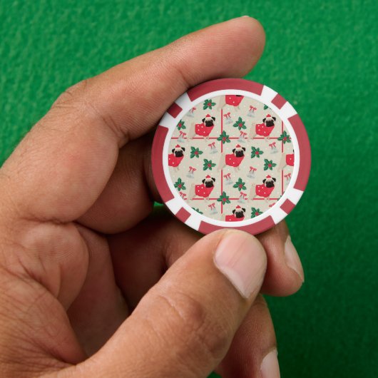 パグのクリスマス ポーカーチップ (手)