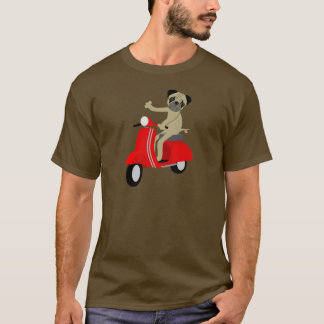 パグのスズメバチのスクーター Tシャツ