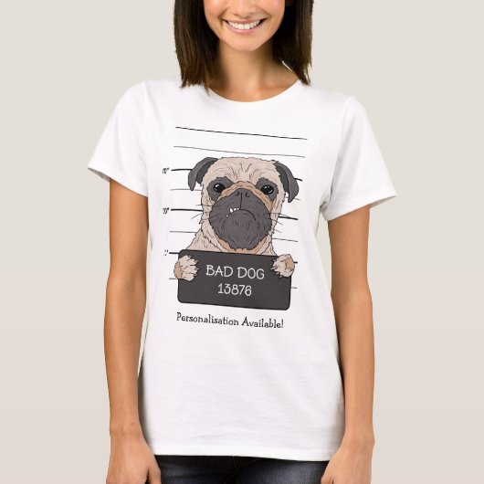 パグのマグショットが面白い  Tシャツ (正面)