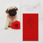 パグの子犬および赤いバラの名刺 名刺 (正面/裏面)