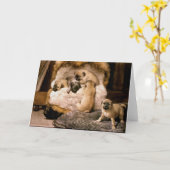 パグの子犬のカード カード (黄色い花)