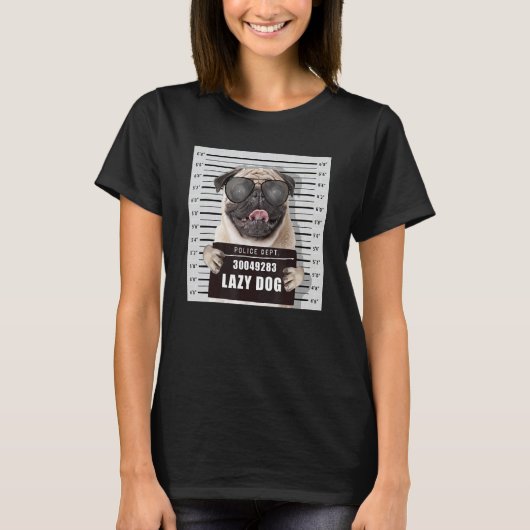 パグの犯罪者マグショット Tシャツ (正面)