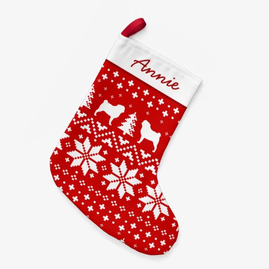 パグはかわいいクリスマスのセーターパターンのシルエットを描きます スモールクリスマスストッキング (正面 (吊り時))