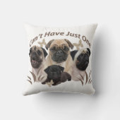 パグはちょうど1服装およびギフトを有することができません クッション (裏面)