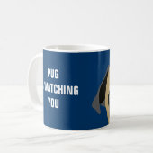 パグは見ています コーヒーマグカップ (正面左)