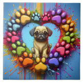 パグよくはしゃぐインカラフルハートプリント タイル (正面)