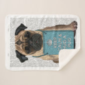 パグを抱く シェルパブランケット (正面(横))