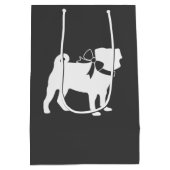 パグドッグベビーシャワーテーマ子犬男女兼用 ミディアムペーパーバッグ (裏面)