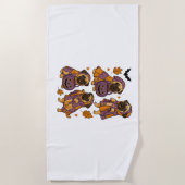 パグドッグ幽霊ハロウィン不気味 ビーチタオル (正面)