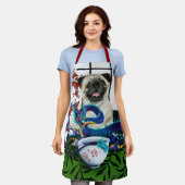 パグドラゴン中国のドラゴン エプロン (着用した状態)