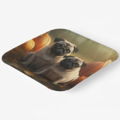 パグパピーオータムデライトカボチャ ペーパープレート (傾斜あり)