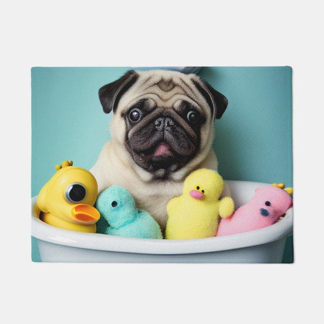 パグパラダイス：浴槽の中の入浴美しい ドアマット (正面)