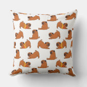 パグヨガおもしろい クッション (正面)