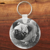 パグ子犬の芸術 キーホルダー (正面)