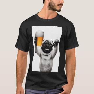 パグ犬がビールを飲む、面白いビールユーモア Tシャツ