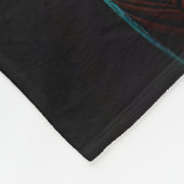 パグ犬が自転車を運転する聖パトリックの日 フリースブランケット (角)