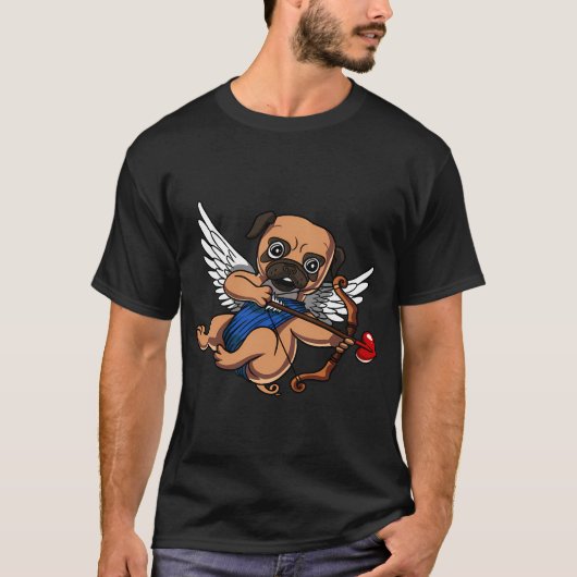 パグ犬のキューピッド Tシャツ (正面)