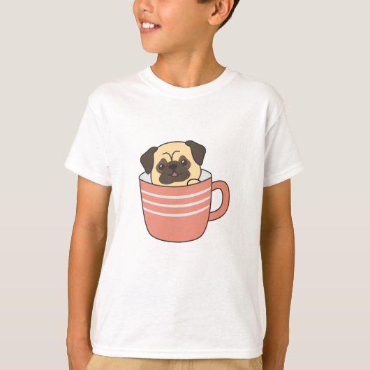 パグ犬の子犬はマグで犬と仲良し Tシャツ (正面)