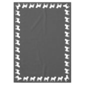 パグ犬の赤ちゃんシャワーグレーの子犬男女兼用 テーブルクロス (正面)