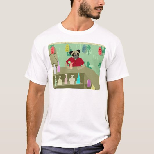 パグ犬のTikiのバー Tシャツ (正面)