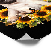 パグ犬ひまわり蝶かわいい犬の恋人のギフト ポスター (角)