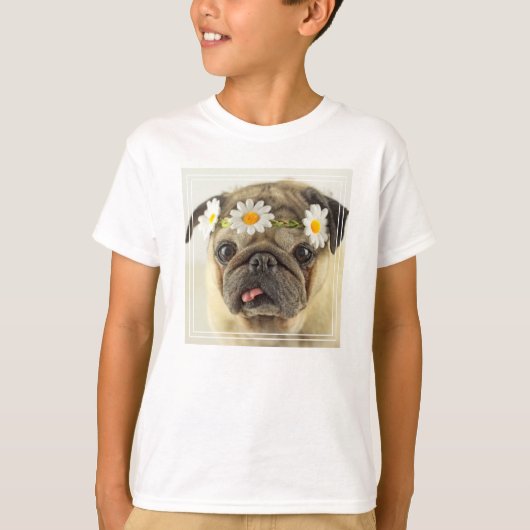 パグ(デイジークラウン) Tシャツ (正面)