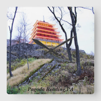 パゴダ読ーズ、PA スクエア壁時計