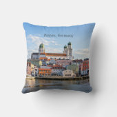 パサウ,ドイツの街並み写真 クッション (裏面)