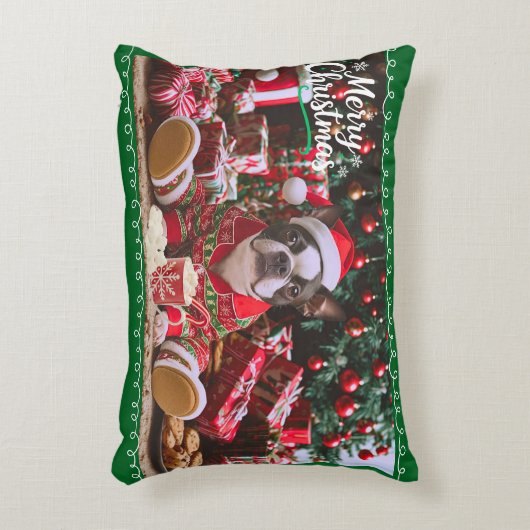 パジャマのクリスマスボストンテリア アクセントクッション (正面(垂直))