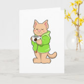 パジャマ姿の猫とコーヒーカップ カード (黄色い花)