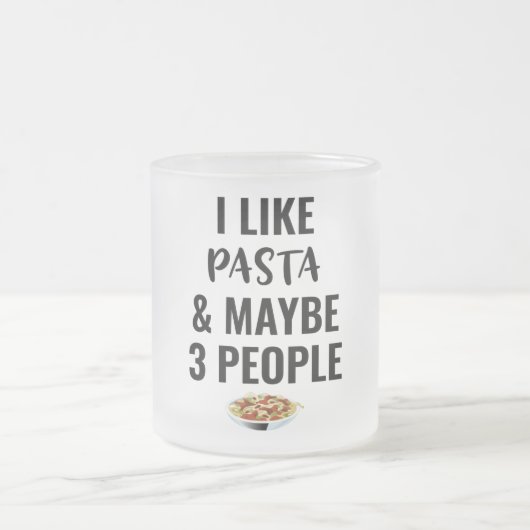 パスタが好きだし、3人も好きかもしれない フロストグラスマグカップ (中央)