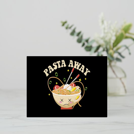 パスタ遠くにーおもしろいヌードルかわいい日本の美学 箔招待状ポストカード (立ち正面)