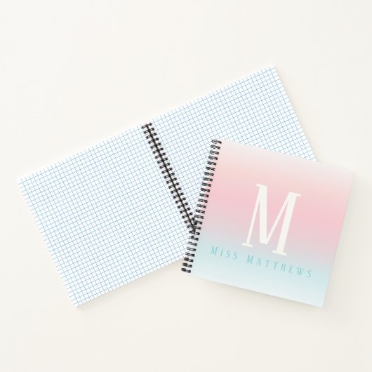 パステパーソナライズされたル・レインボーネーム先生ギフト ノートブック (内部)