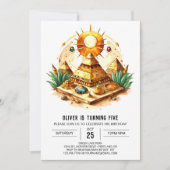 パステルお洒落キッズピラミッド誕生日 招待状 (正面)