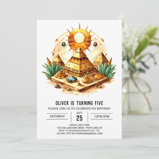 パステルお洒落キッズピラミッド誕生日 招待状 (スタンド正面)