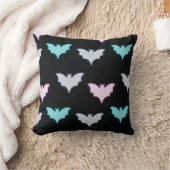 パステルかわいらしカラーこうもりブラックハロウィーン クッション (ブランケット)