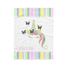パステルのストライプとのパーソナライズな女の子のユニコーン