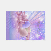 パステルの背景に花や卵をカラフル フリースブランケット (正面(横))