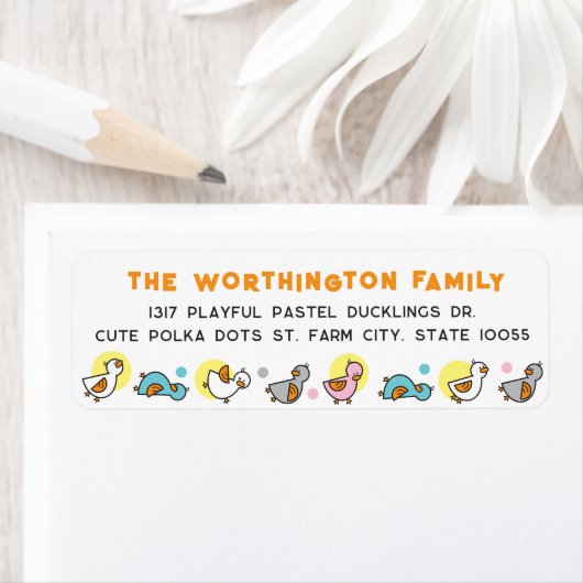 パステルよくはしゃぐズベビーダックリングベビーシャワーアドレス ラベル (インサイチュ)