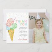 パステルアイスクリーム誕生日フォトサンキューカード 招待状 (正面)